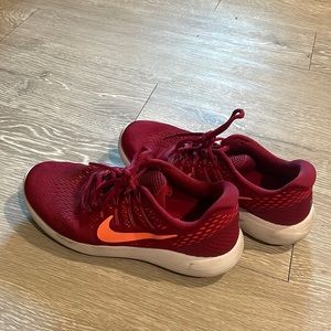 Nike Size 9 Womens Running Shoe